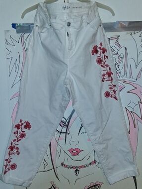 Style & Co. White Ankle Crop Jeans with Red Floral Embroidery